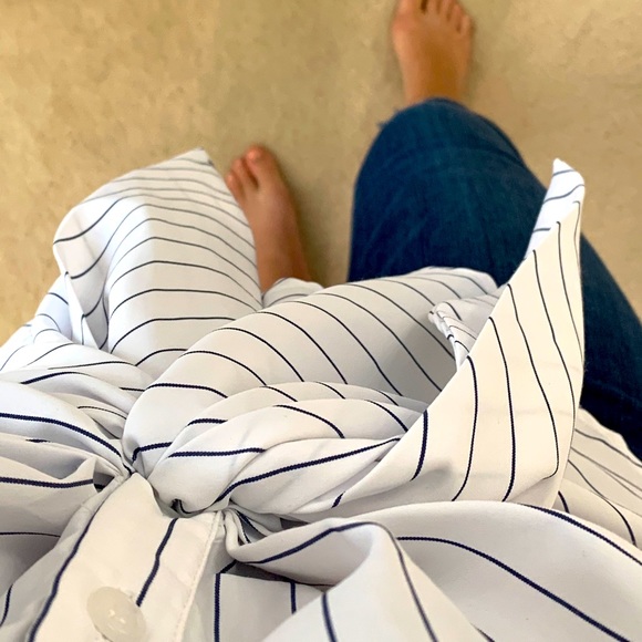 Bow Front Halter Top (backless) - Picture 5 of 5